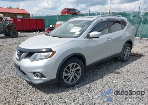2015 Nissan Rogue Sl z USA, uszkodzony, nr VIN 5N1AT2MV5FC865028